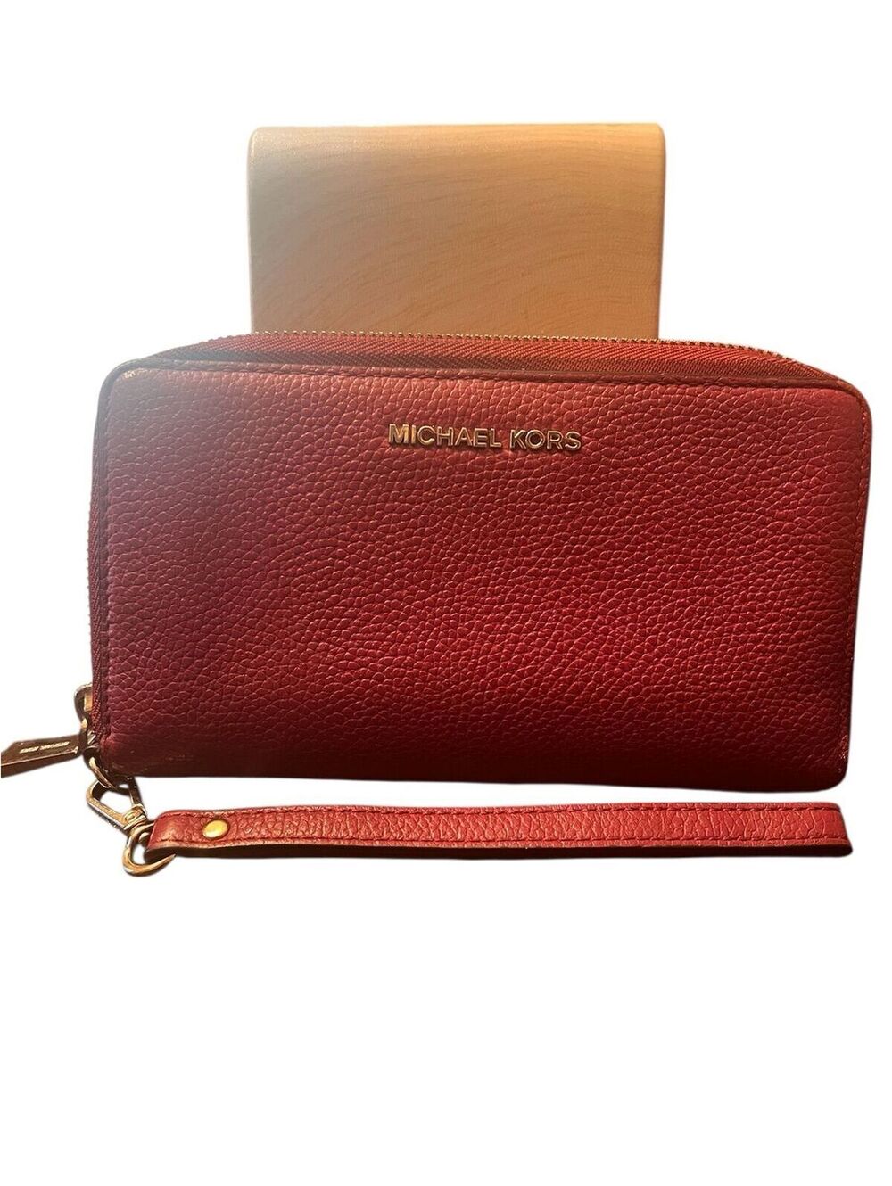 W6. Michael Kors Wallet - Red